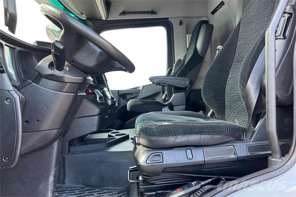 Mercedes-Benz 2553L FRC 08/2027 9,9m شاحنات بدرجة حرارة قابلة للضبط