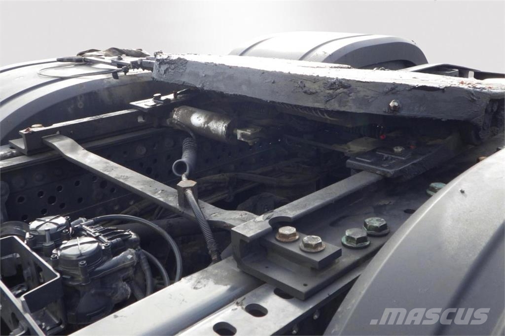 Mercedes-Benz 2651 LS DNA Autotractoare