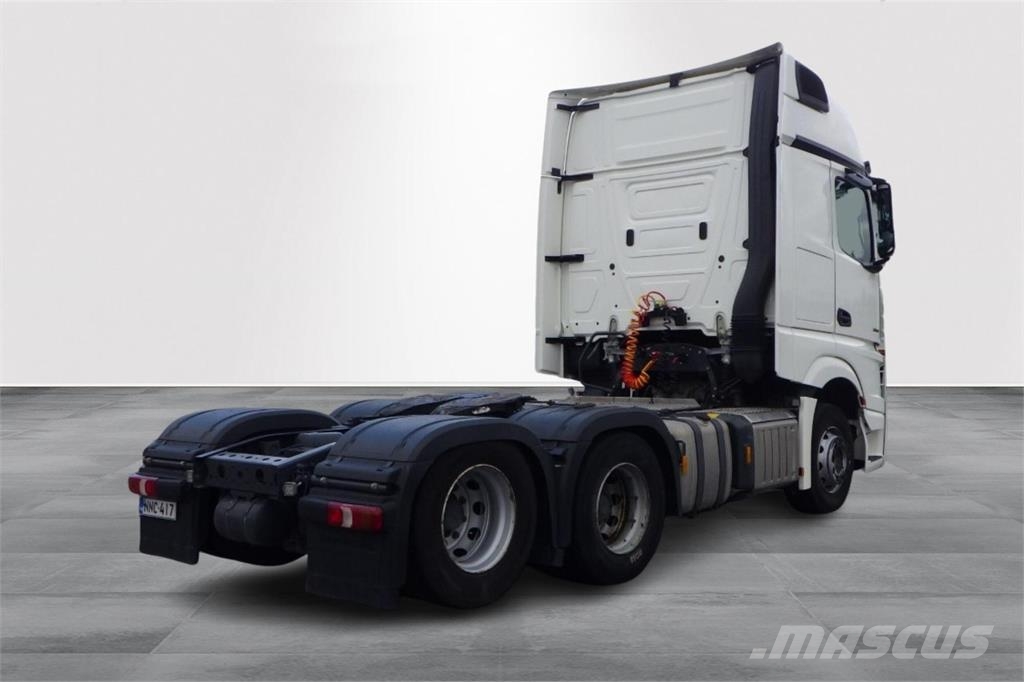 Mercedes-Benz 2651 LS DNA Trekkers