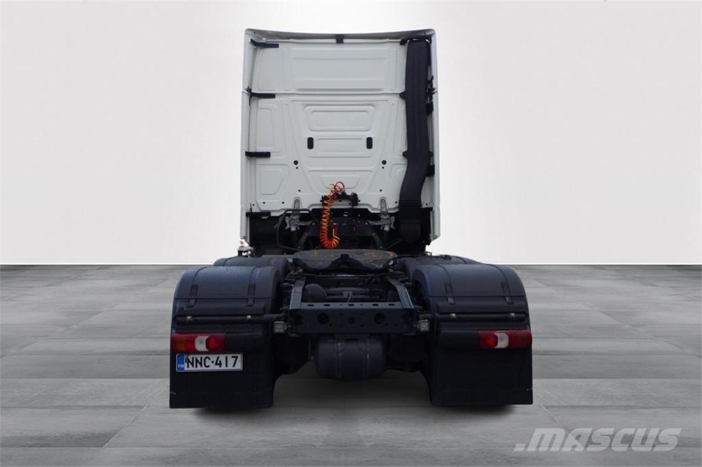 Mercedes-Benz 2651 LS DNA Trekkers