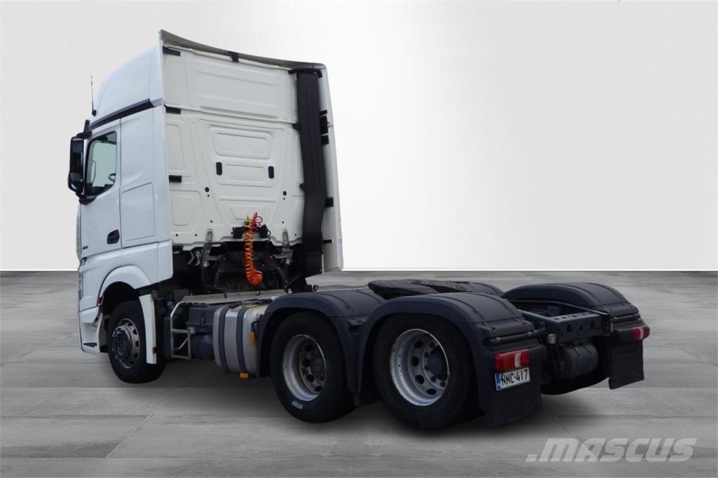 Mercedes-Benz 2651 LS DNA Trekkers