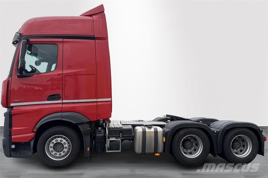 Mercedes-Benz 2653LS 6X4 Camiones tractor
