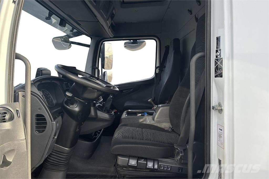 Mercedes-Benz 818L - Umpikori 5,5m - lämmitin - PL Umpikorikuorma-autot