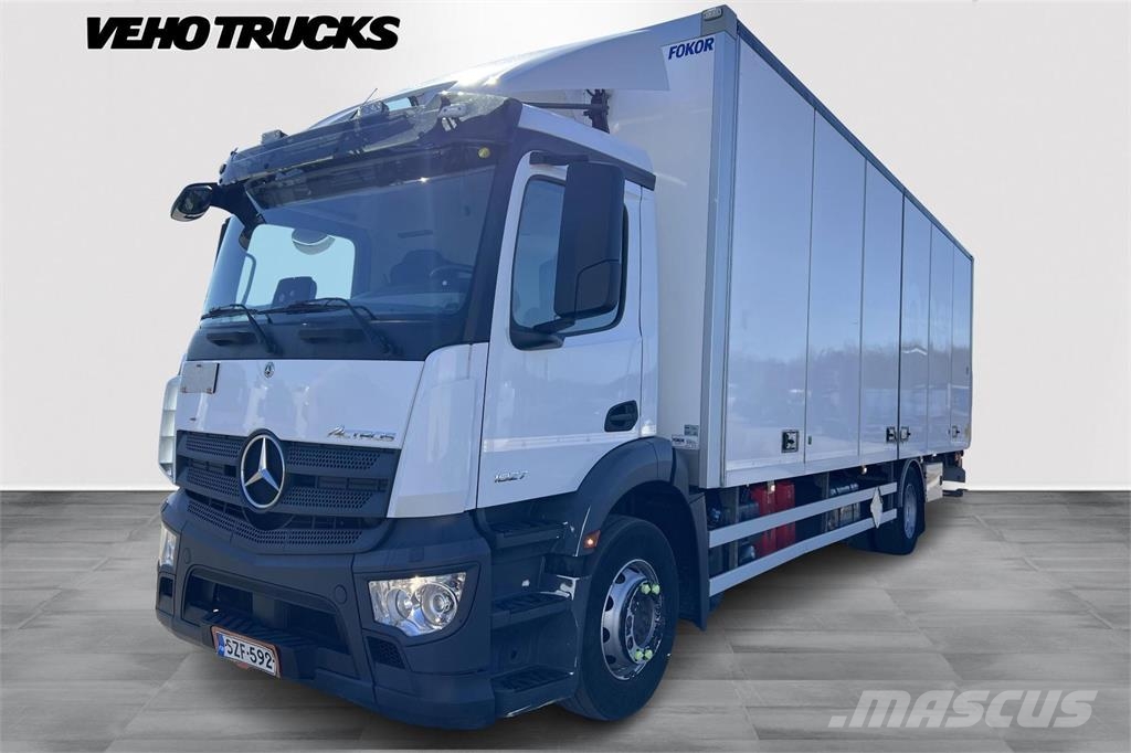 Mercedes-Benz Actros 1827L 8,7m Ksa Umpikori Camiones con caja de remolque