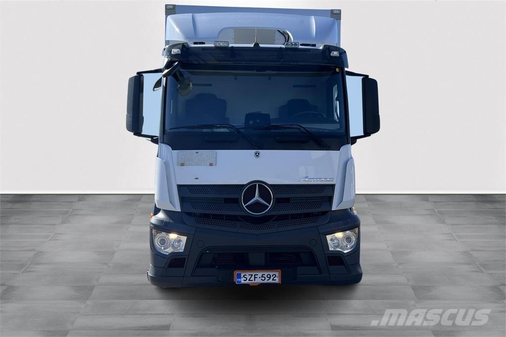 Mercedes-Benz Actros 1827L 8,7m Ksa Umpikori Camiones con caja de remolque