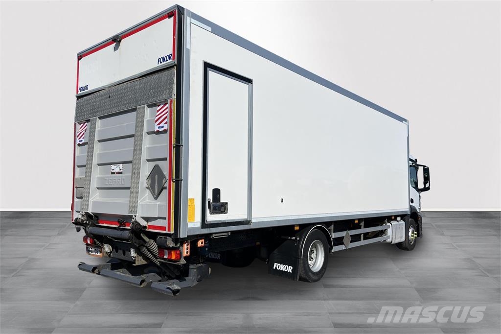 Mercedes-Benz Actros 1827L 8,7m Ksa Umpikori Camiones con caja de remolque