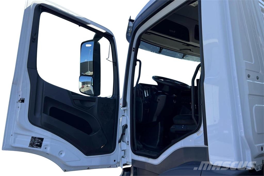 Mercedes-Benz Actros 1827L 8,7m Ksa Umpikori Camiones con caja de remolque