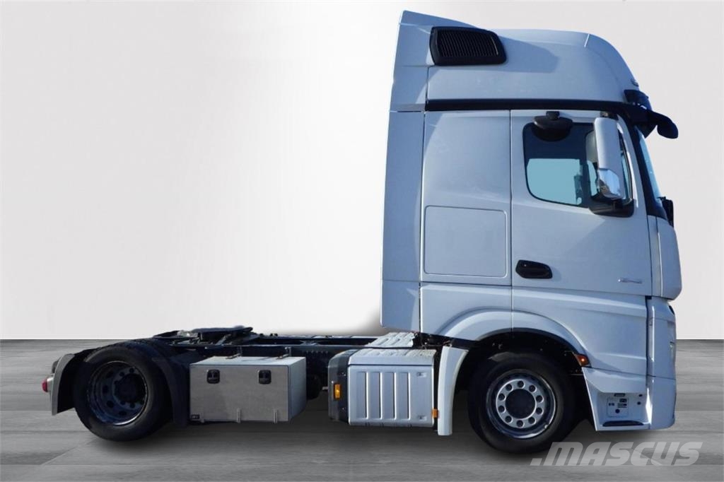 Mercedes-Benz ACTROS 1842 LS nrl Седельные тягачи