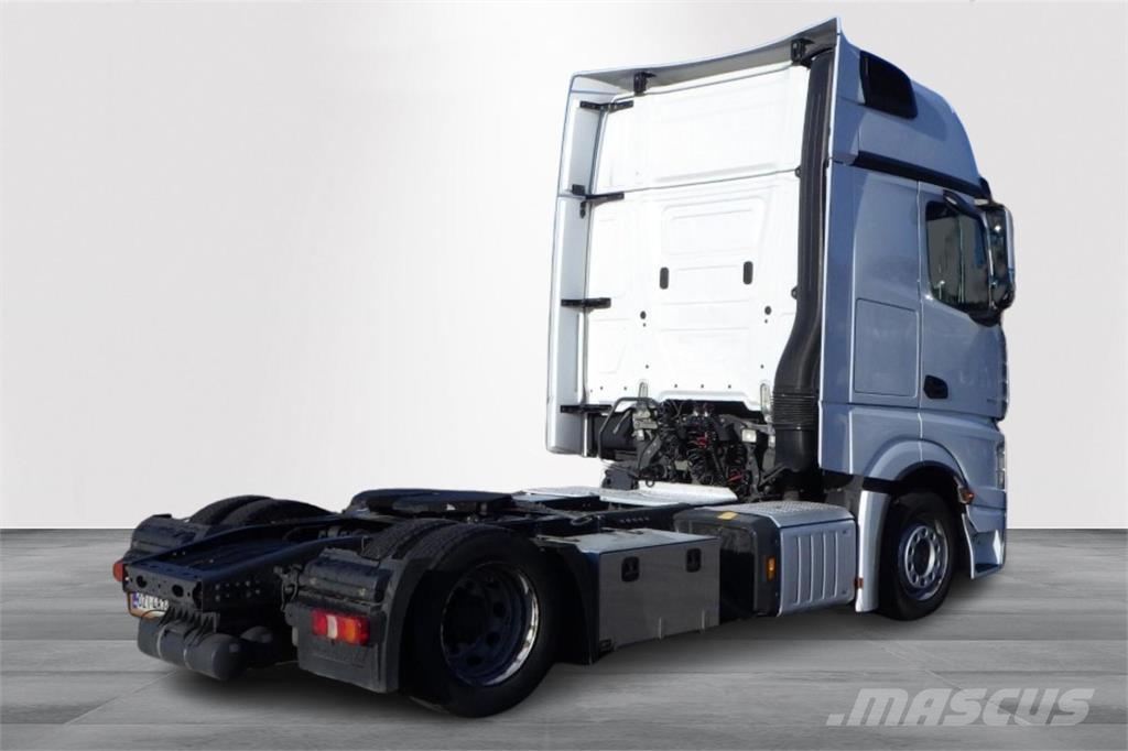 Mercedes-Benz ACTROS 1842 LS nrl Седельные тягачи