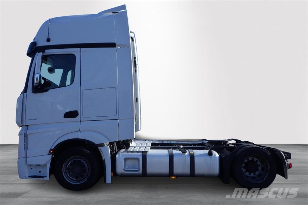 Mercedes-Benz ACTROS 1842 LS nrl Седельные тягачи