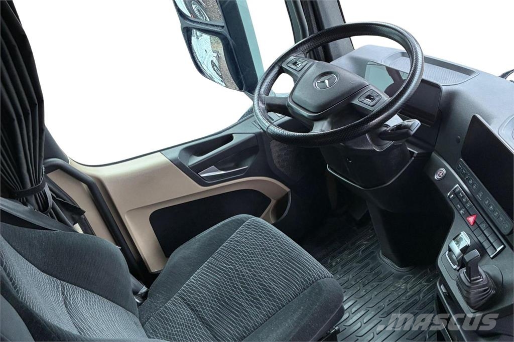 Mercedes-Benz ACTROS 1842LSNRL Trekkers