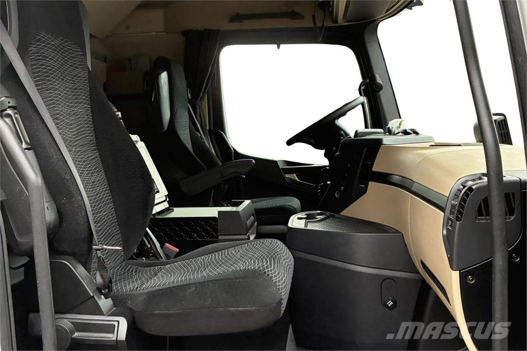 Mercedes-Benz Actros 1842LSNRL Çekiciler