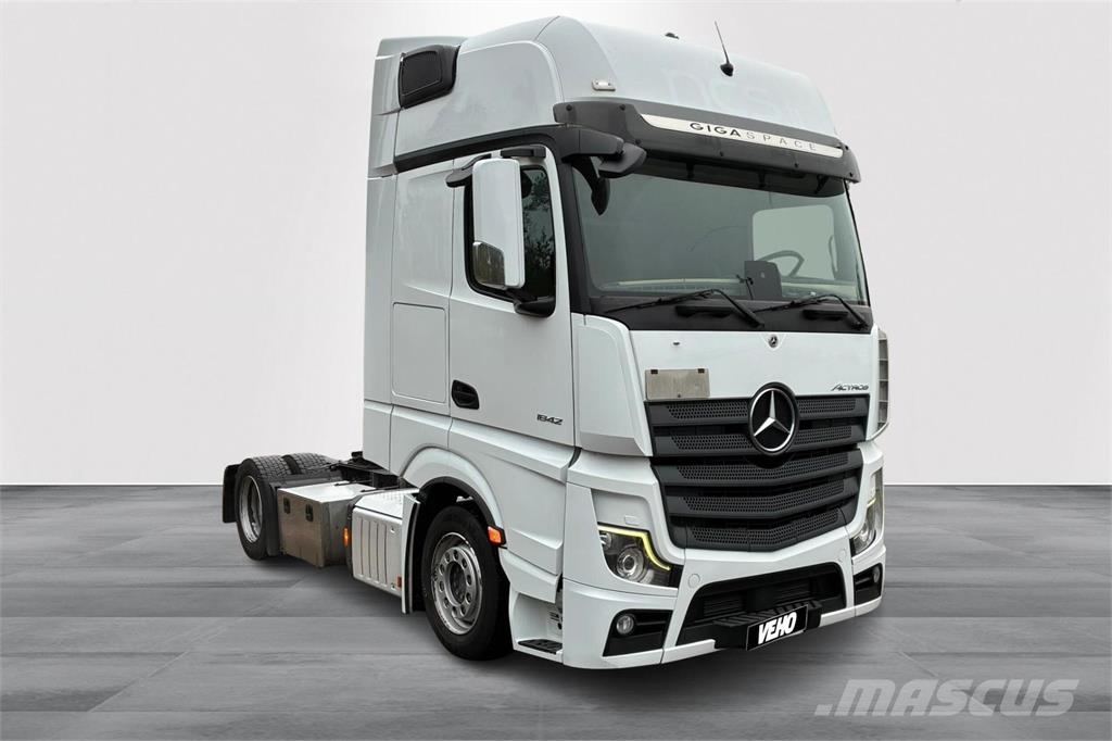 Mercedes-Benz Actros 1842LSNRL Çekiciler