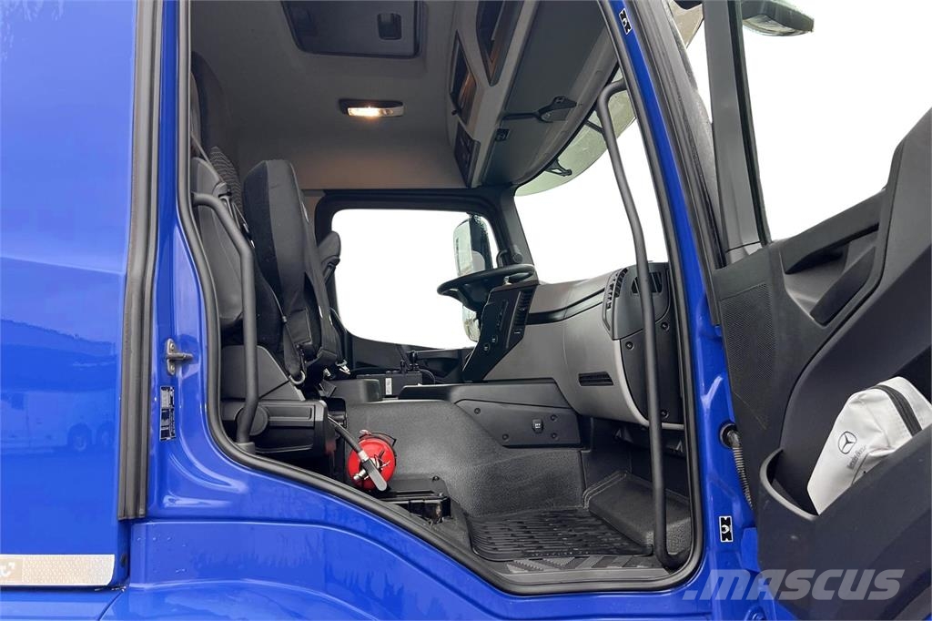 Mercedes-Benz Actros 2535L Camion ampliroll