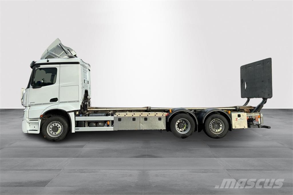 Mercedes-Benz Actros 2551 L Kontti-/tasonostoautot