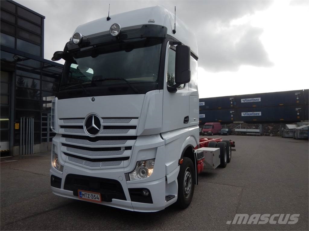 Mercedes-Benz Actros 2551L - Vaihtohyvitys 15 000 eur Kamioni-šasije