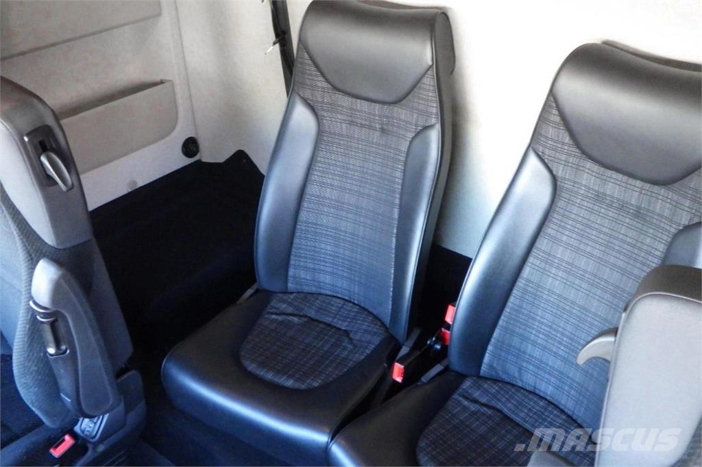 Mercedes-Benz Actros 5 L 2648 6x2 LS KOULUAUTO Vlačilci