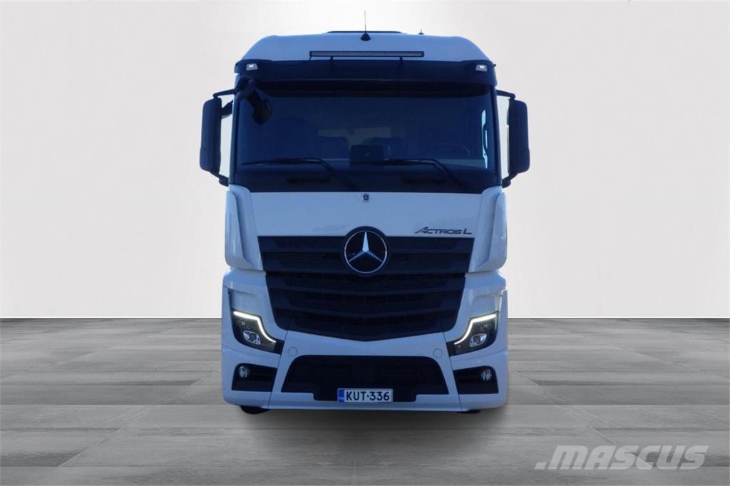 Mercedes-Benz Actros 5 L 2648 6x2 LS KOULUAUTO Vlačilci