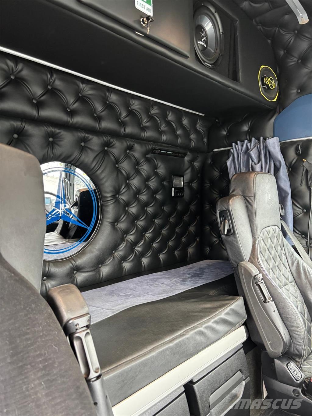 Mercedes-Benz Arocs 3663 8x4VLA alusta شاحنات بمقصورة وهيكل