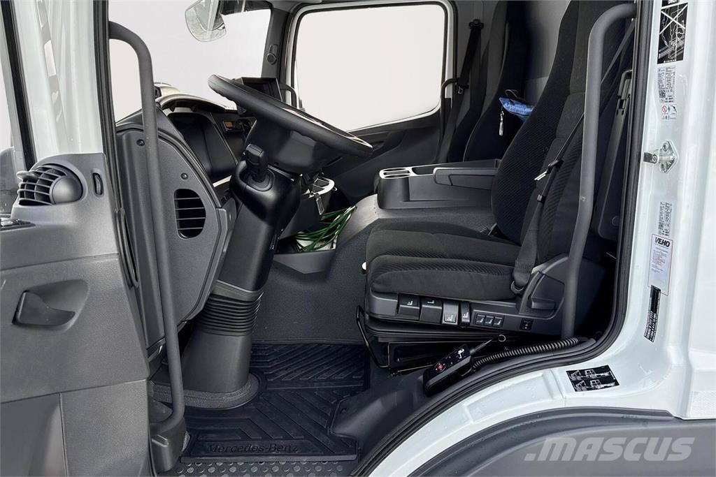 Mercedes-Benz ATEGO Umpikorikuorma-autot