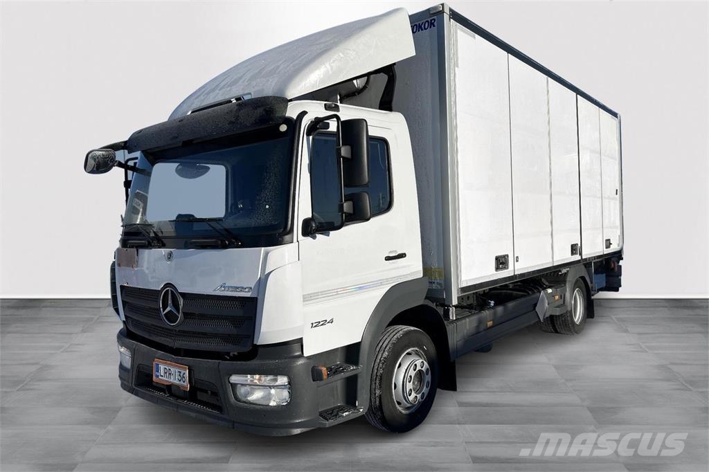 Mercedes-Benz Atego 1224L Fokor 6,2m Ksa-umpikori, PL-nostin Skriňová nadstavba