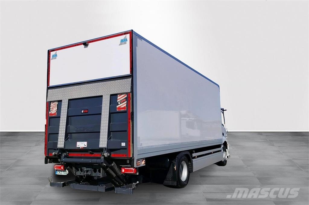 Mercedes-Benz eActros 300L 4x2 TÄYSSÄHKÖAUTO!! Camiones caja cerrada