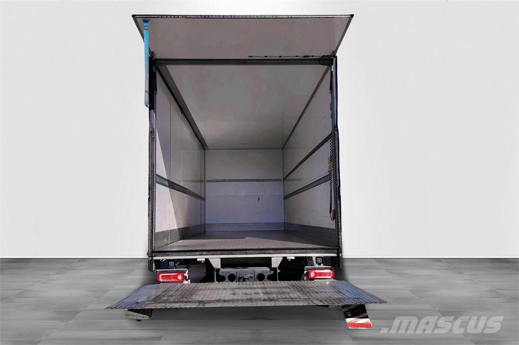 Mercedes-Benz eActros 300L 4x2 TÄYSSÄHKÖAUTO!! Camiones caja cerrada