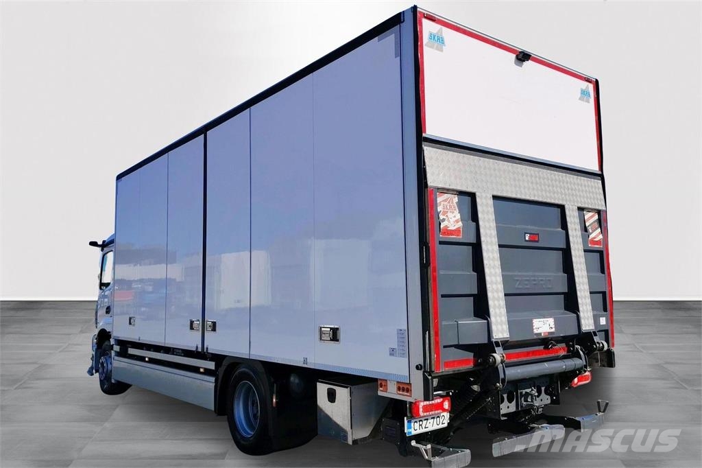 Mercedes-Benz eActros 300L 4x2 TÄYSSÄHKÖAUTO!! Camiones caja cerrada