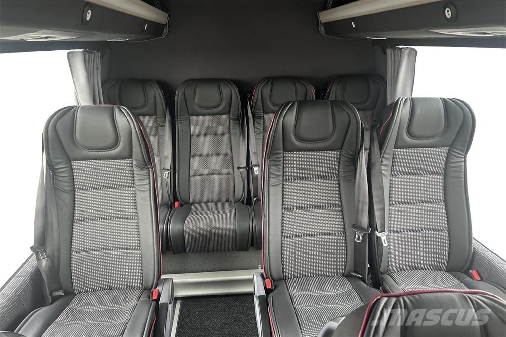 Mercedes-Benz Sprinter 519CDI A4A 1+1+16 / 19 paikkaa Minibussen