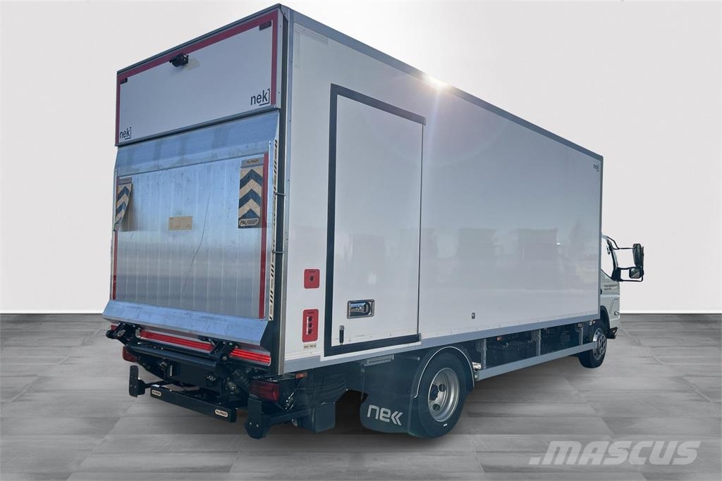 Mitsubishi FUSO 9C18 M-Bat 4x2 شاحنات ذات هيكل صندوقي