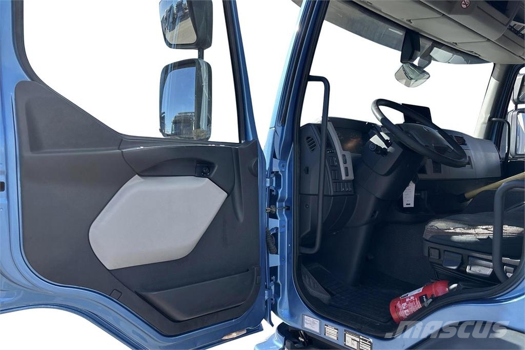 Volvo FE Ksa-kori +PL Camiones caja cerrada