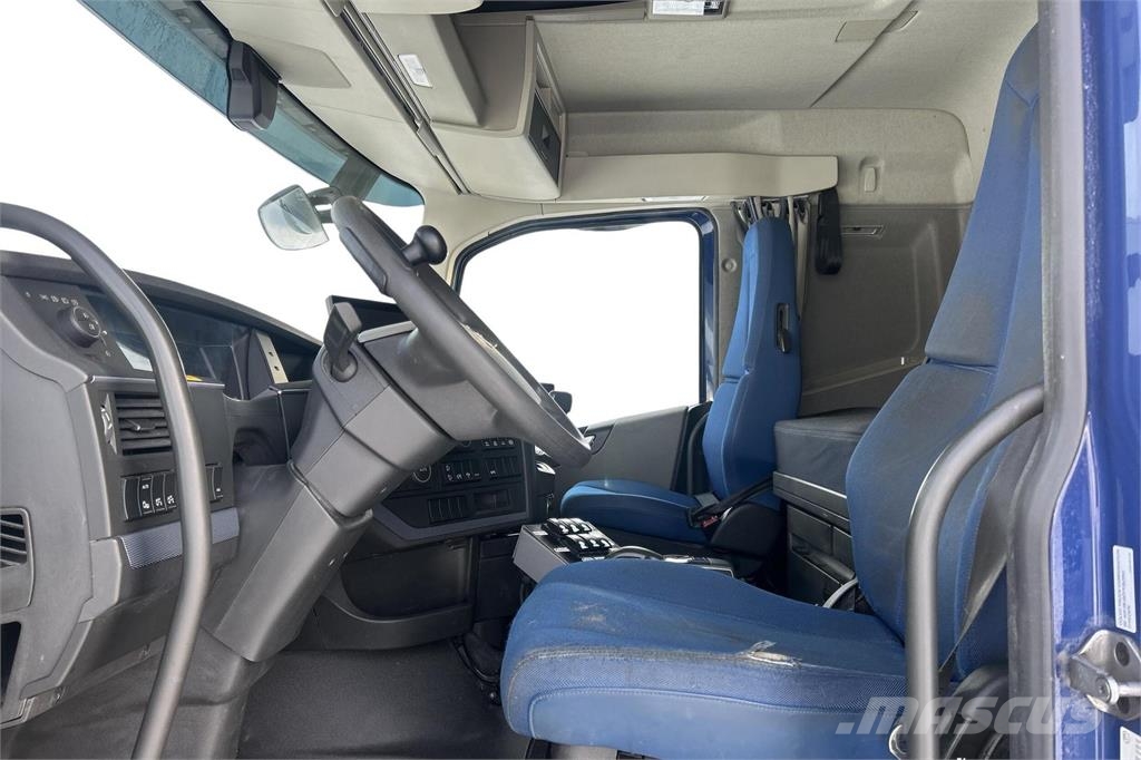 Volvo FH 13 500hv Camiones con chasís y cabina