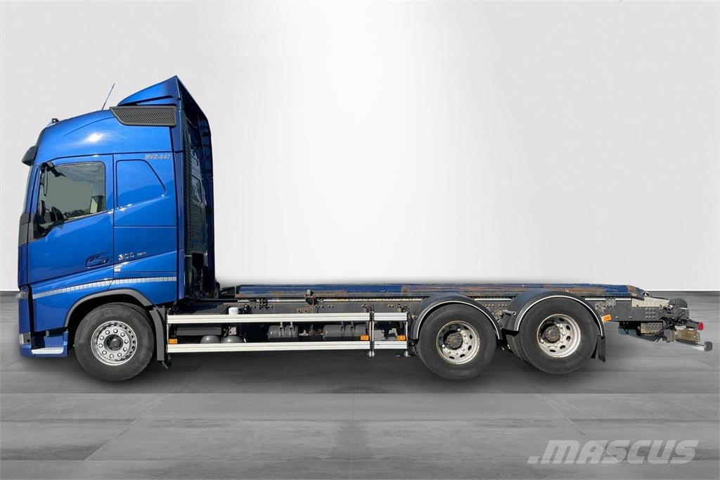 Volvo FH500 6x4/6x2 ajettu vain 366tkm! Camiones con chasís y cabina