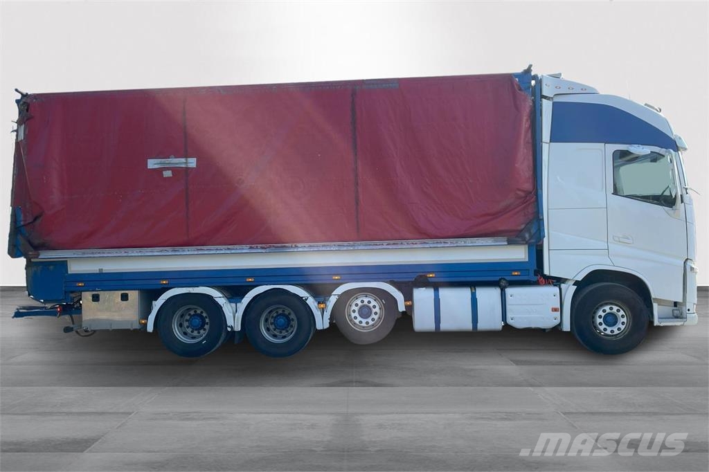 Volvo FH540 8x4 LIPE sivuaukeava hakekori kats. 11/2025 Kamioni za piljevinu