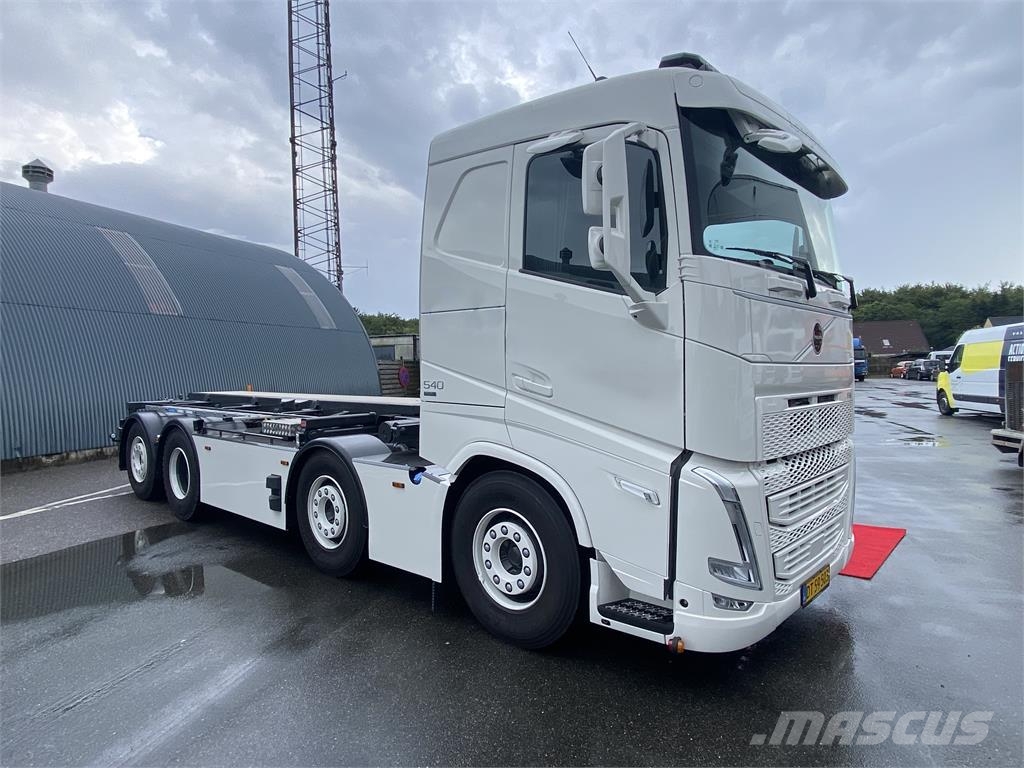 Volvo FH 540 8x2 Camiones desmontables