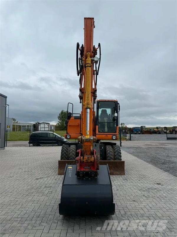 Komatsu PW148-8 Wielgraafmachines