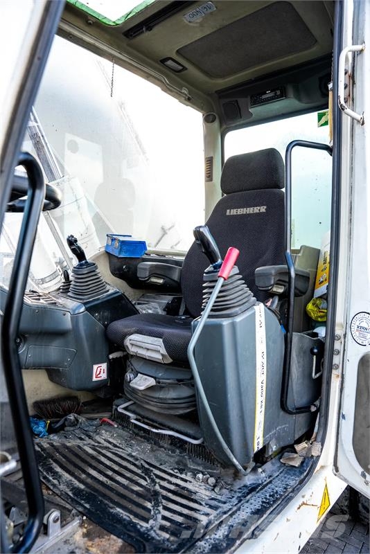 Liebherr A 316 Litronic Stroje pro manipulaci s odpadem