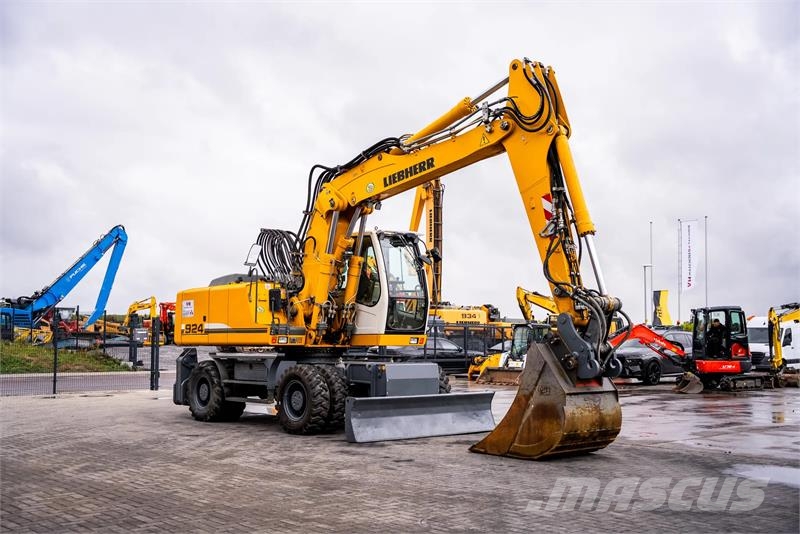 Liebherr A 924 C Litronic Mobilbagger
