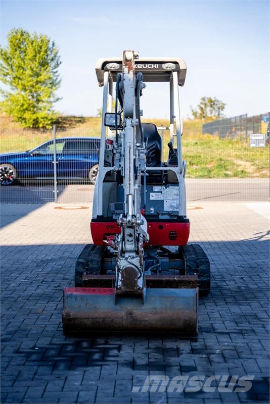 Takeuchi TB 216 Hybrid Mini bagri <7t