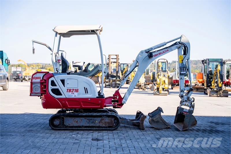 Takeuchi TB 216 Hybrid Mini bagri <7t