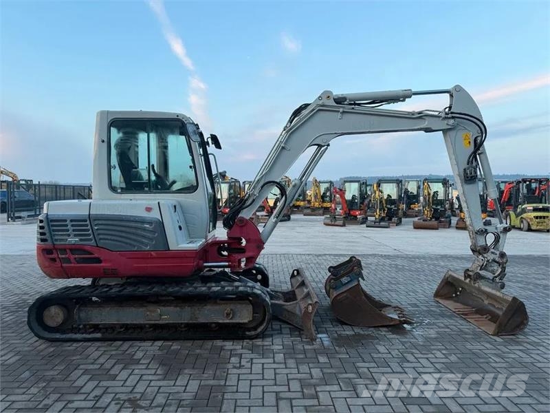 Takeuchi TB250 Miniescavatori