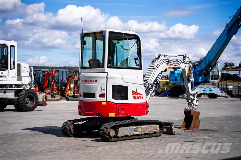 Takeuchi TB325R Minibagger < 7t