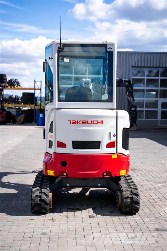 Takeuchi TB325R Minibagger < 7t