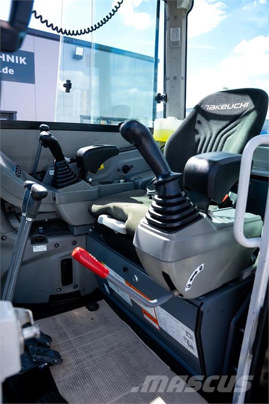 Takeuchi TB325R Minibagger < 7t
