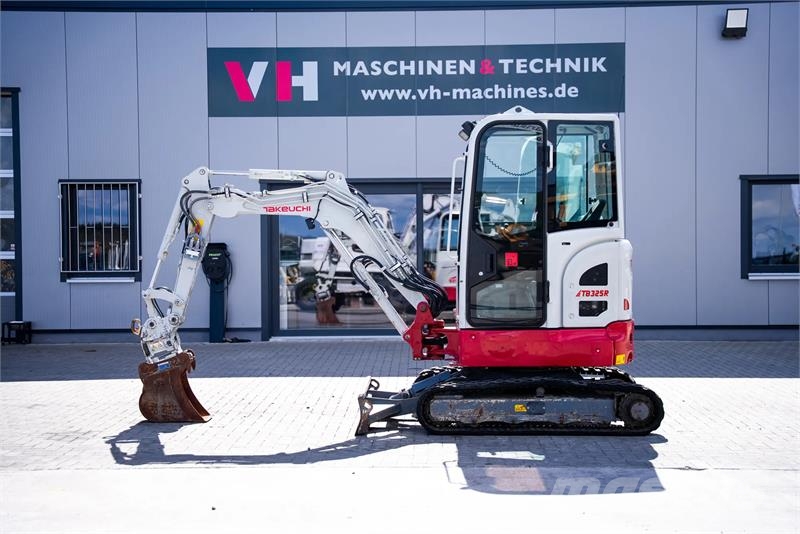 Takeuchi TB325R Minibagger < 7t