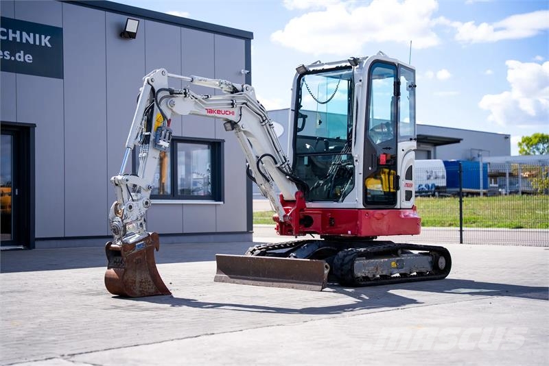 Takeuchi TB325R Minibagger < 7t