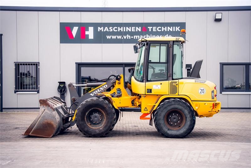 Volvo L30G Radlader