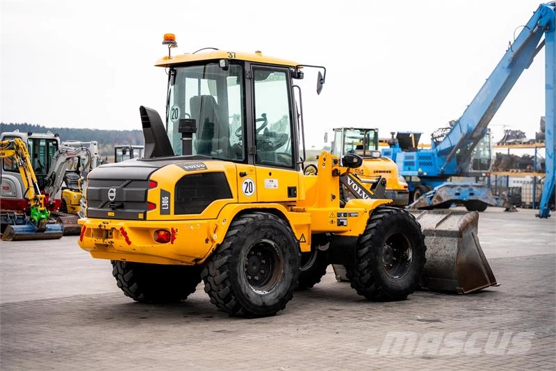Volvo L30G Radlader