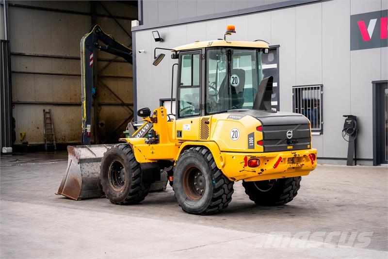 Volvo L30G Radlader