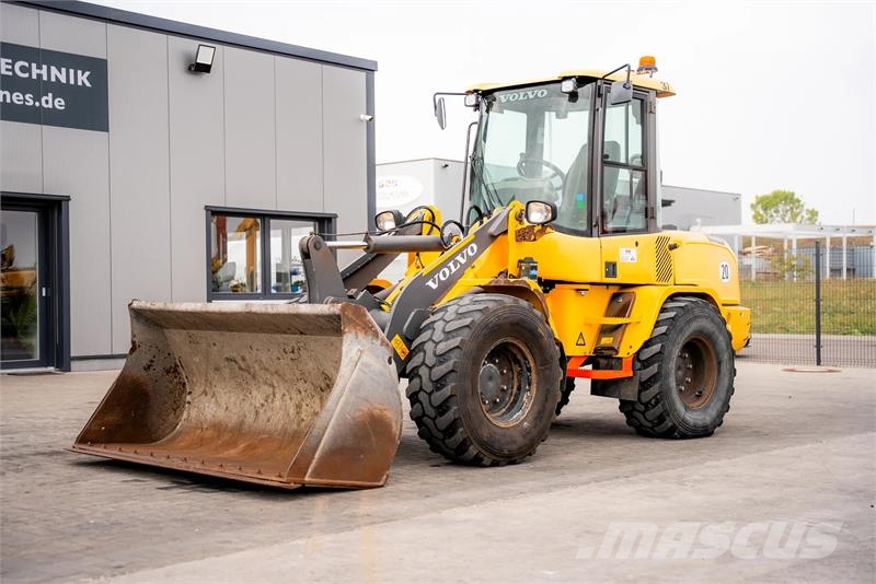 Volvo L30G Radlader